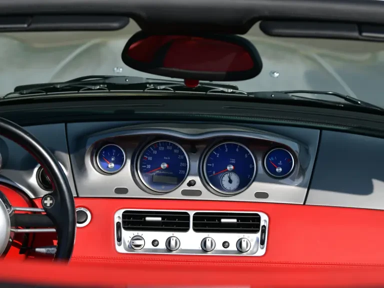 2003 BMW Z8 - Image 29 of 31