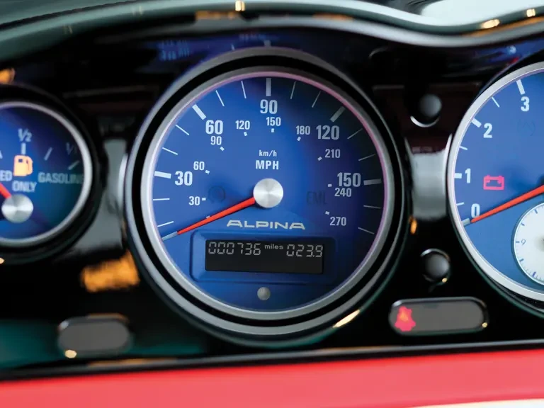 2003 BMW Z8 - Image 19 of 30
