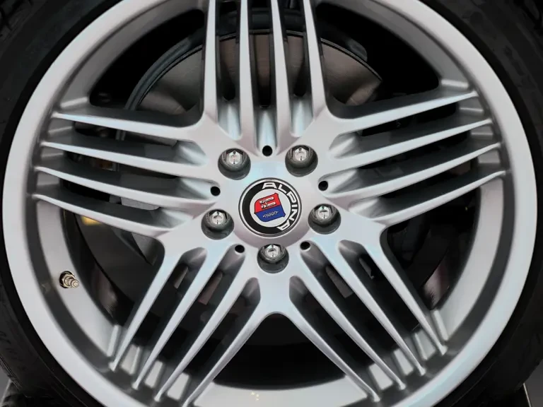 2003 BMW Z8 - Image 10 of 30