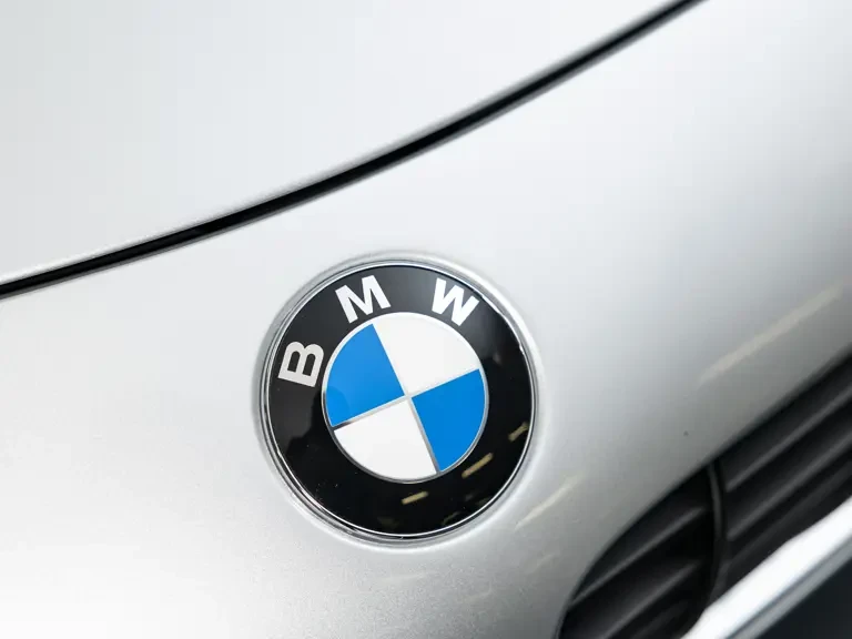 2003 BMW Z8 - Image 24 of 31