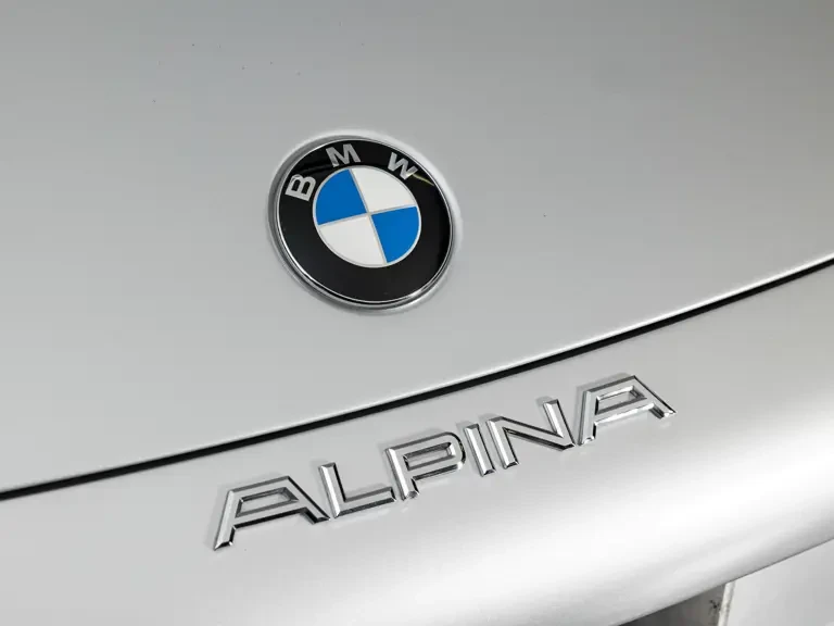 2003 BMW Z8 - Image 7 of 31