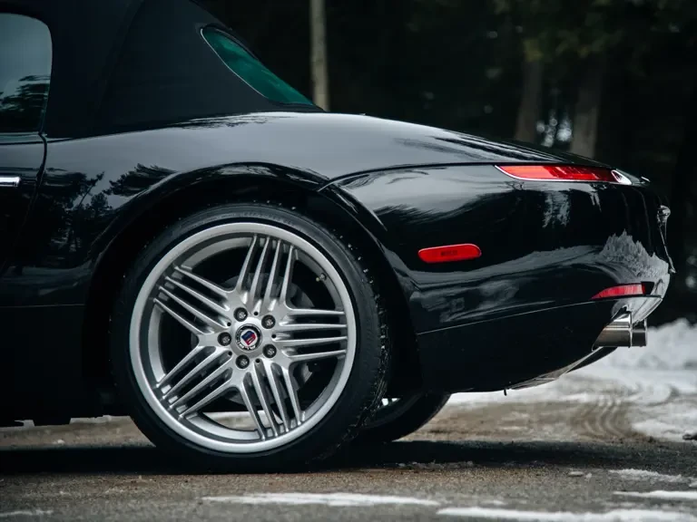 2003 BMW Z8 - Image 11 of 31