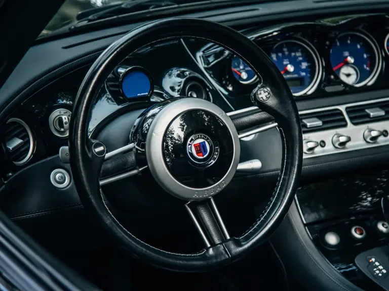 2003 BMW Z8 - Image 22 of 31
