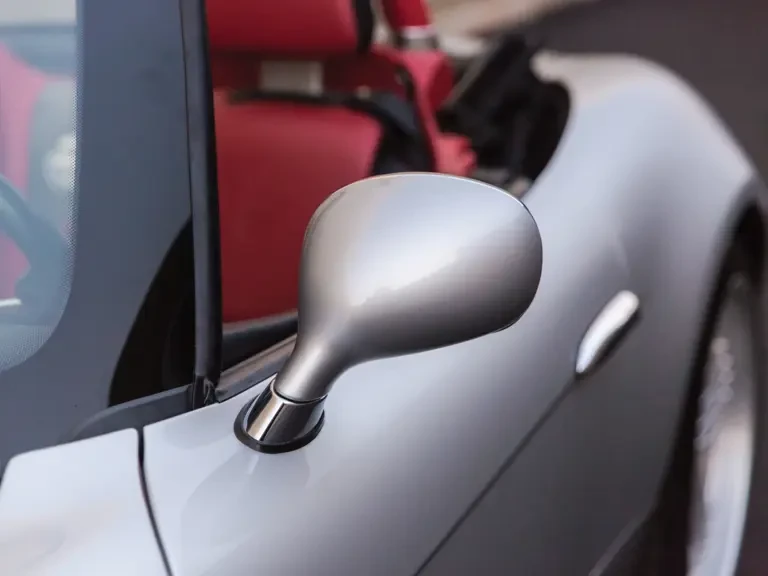 2003 BMW Z8 - Image 17 of 31