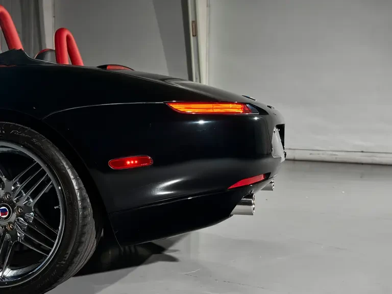 2003 BMW Z8 - Image 15 of 31