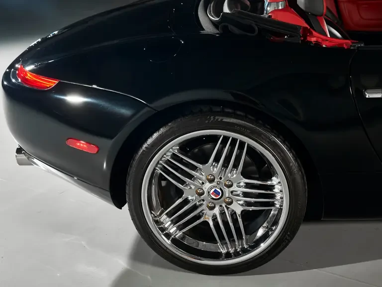 2003 BMW Z8 - Image 13 of 31