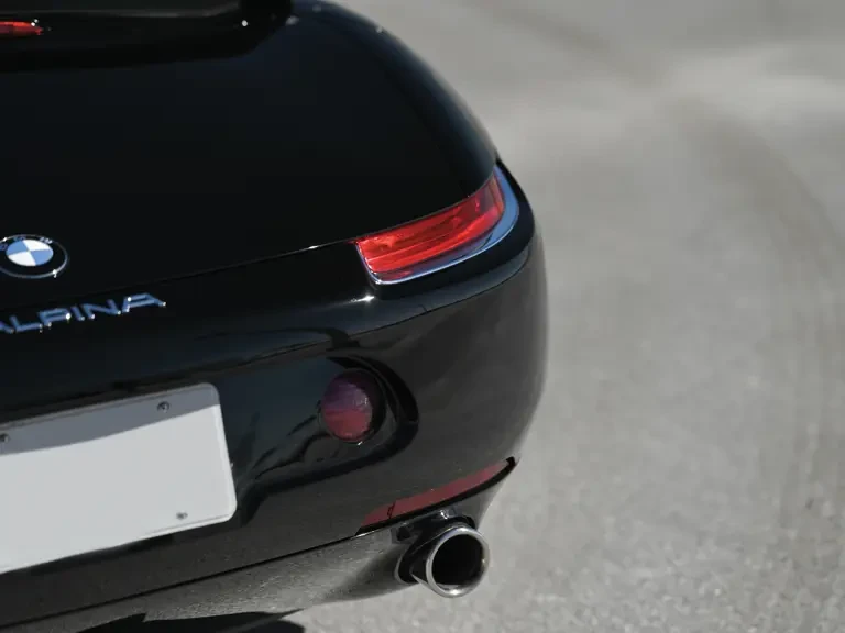 2003 BMW Z8 - Image 25 of 31