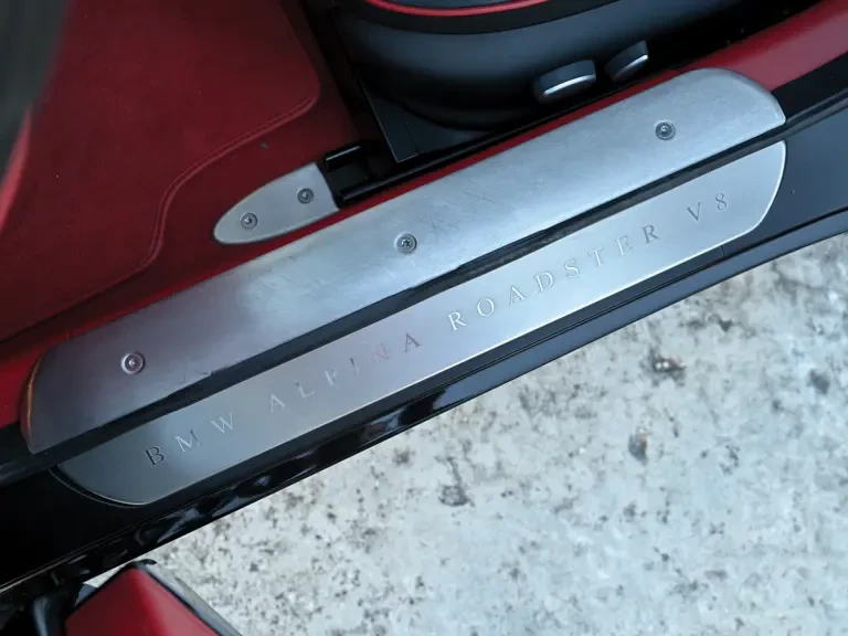 2003 BMW Z8 - Image 19 of 31