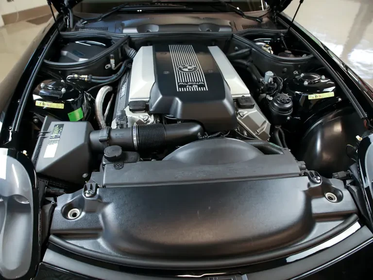 2003 BMW Z8 - Image 4 of 31