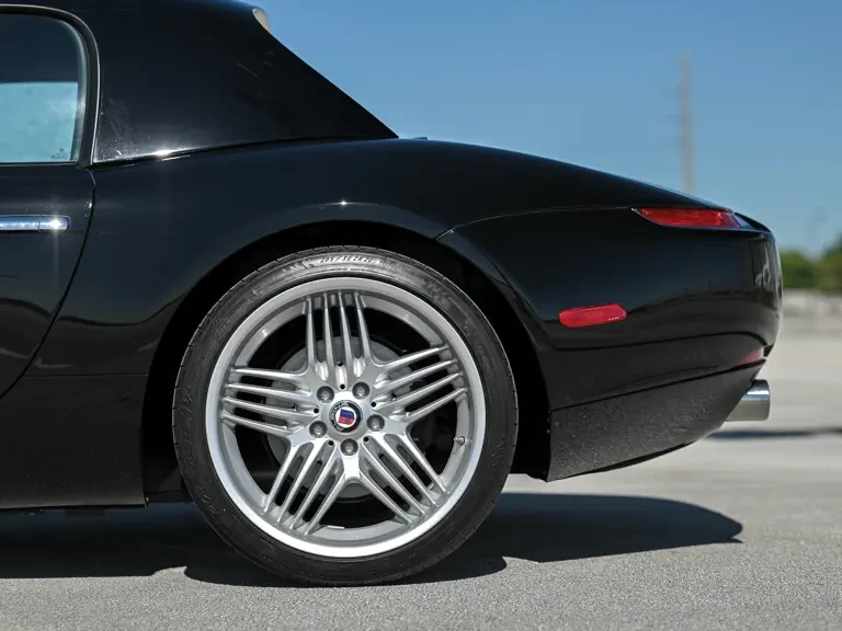 2003 BMW Z8 - Image 26 of 31