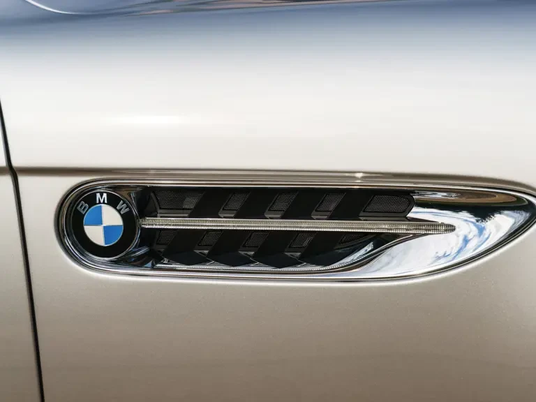 2003 BMW Z8 - Image 8 of 31