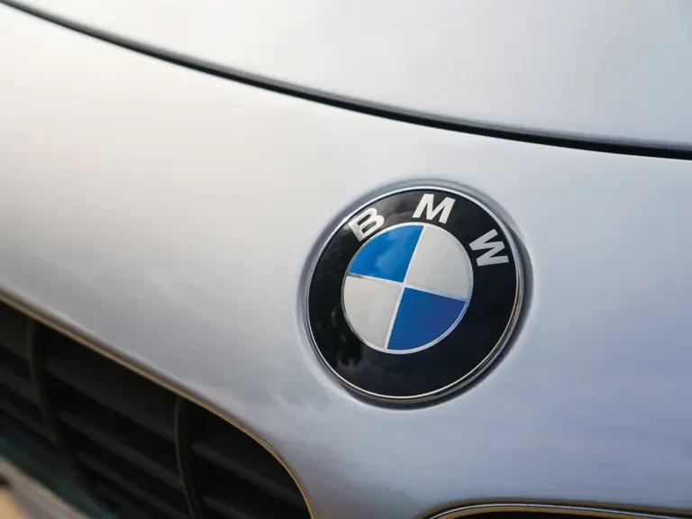 2003 BMW Z8 - Image 27 of 31