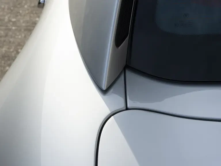 2003 BMW Z8 - Image 28 of 31