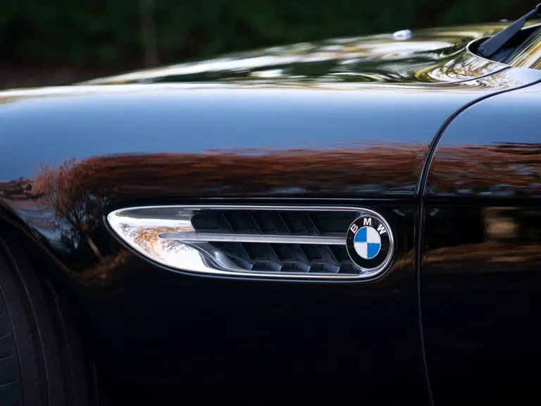 2003 BMW Z8 - Image 17 of 31
