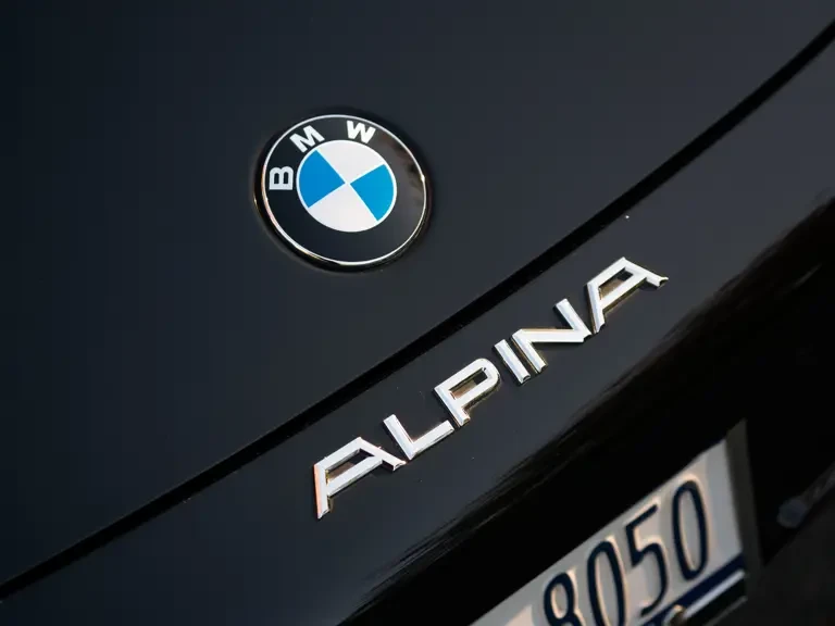 2003 BMW Z8 - Image 11 of 31