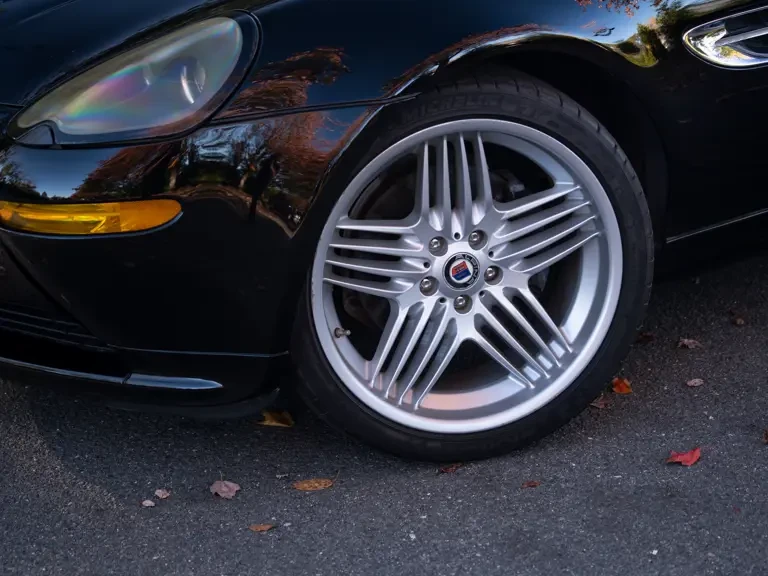2003 BMW Z8 - Image 18 of 31