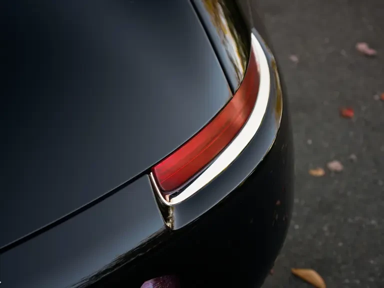 2003 BMW Z8 - Image 14 of 31