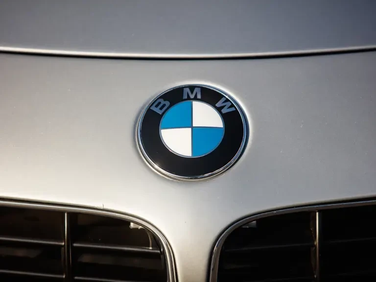 2003 BMW Z8 - Image 7 of 31
