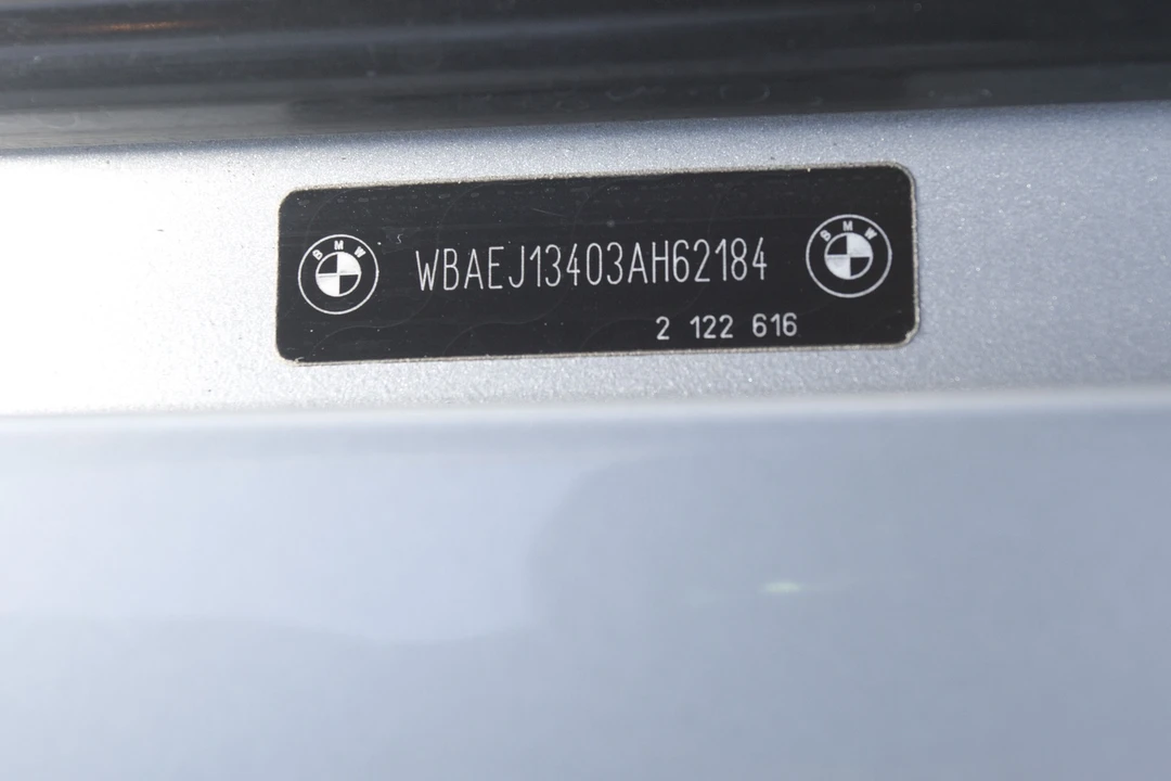 2003 BMW Z8 - Image 14 of 31