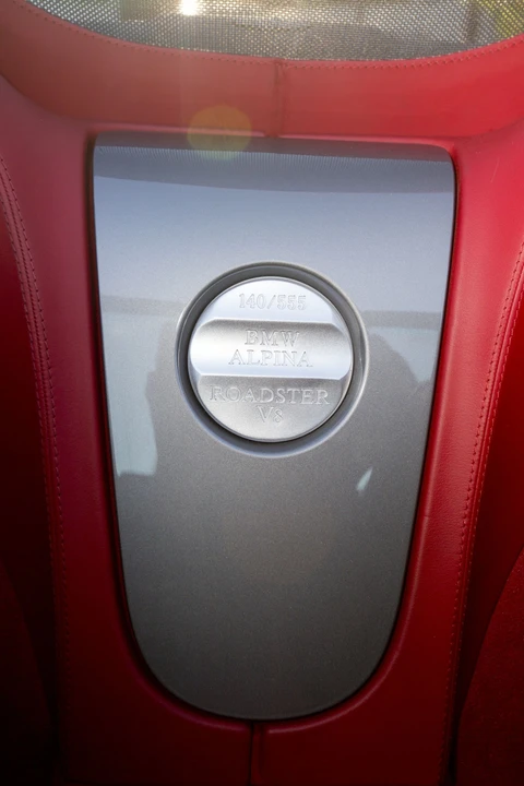 2003 BMW Z8 - Image 27 of 31
