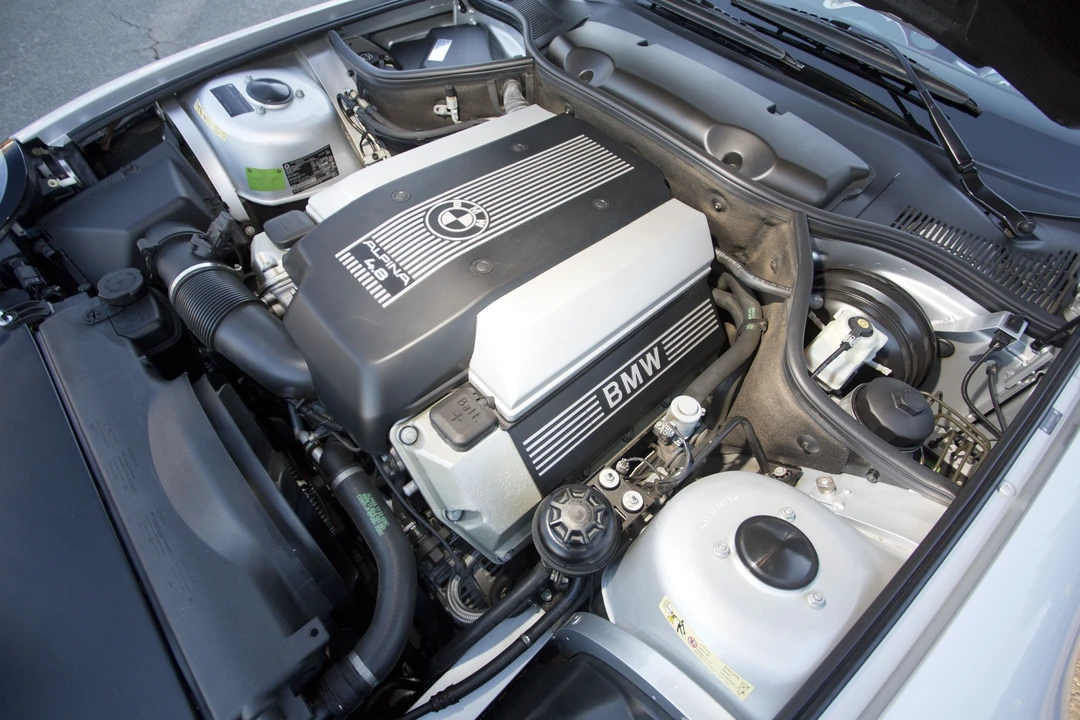 2003 BMW Z8 - Image 24 of 31