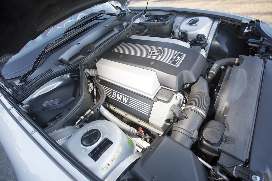 2003 BMW Z8 - Image 23 of 31