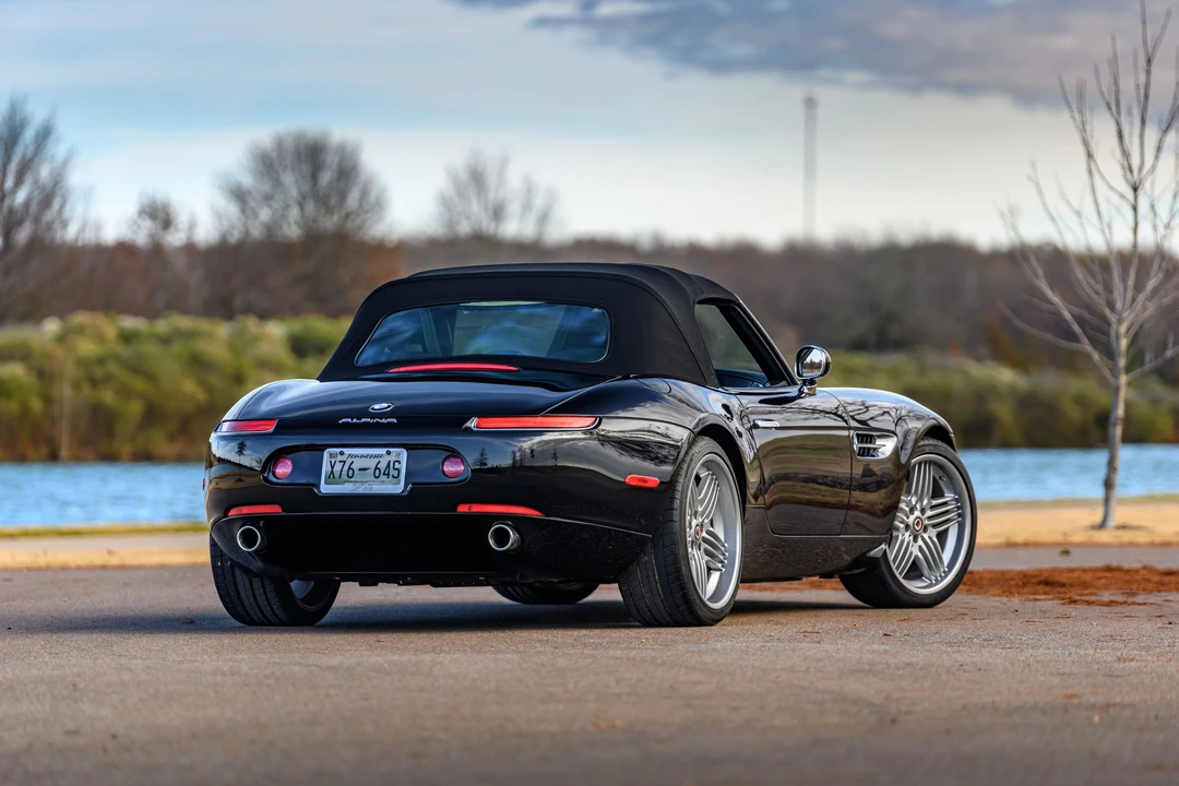 2003 BMW Z8 - Image 29 of 31