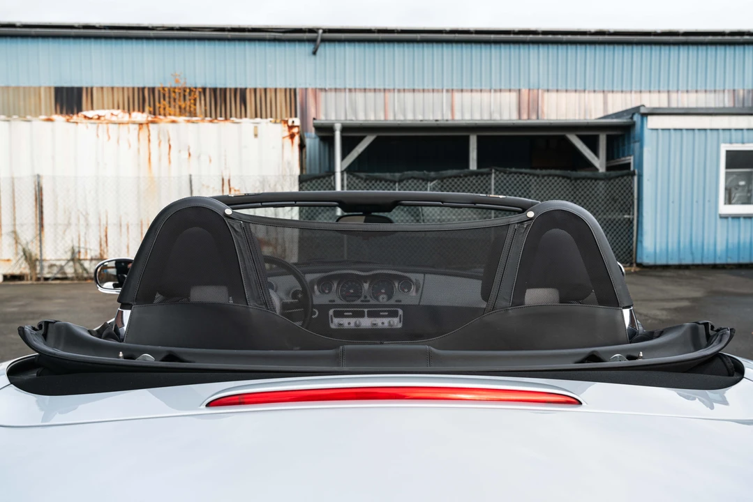 2003 BMW Z8 - Image 13 of 31