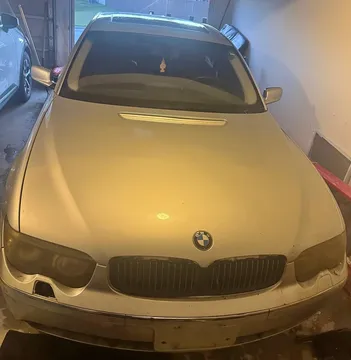 2003 BMW 7 Series 745Li