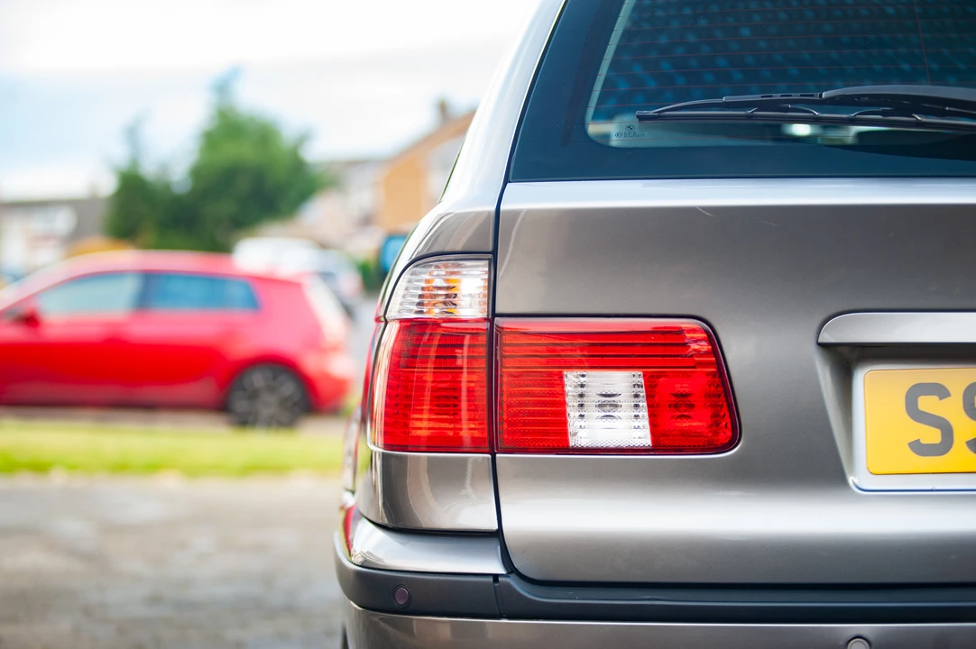2003 BMW E39 540i - Image 25 of 31