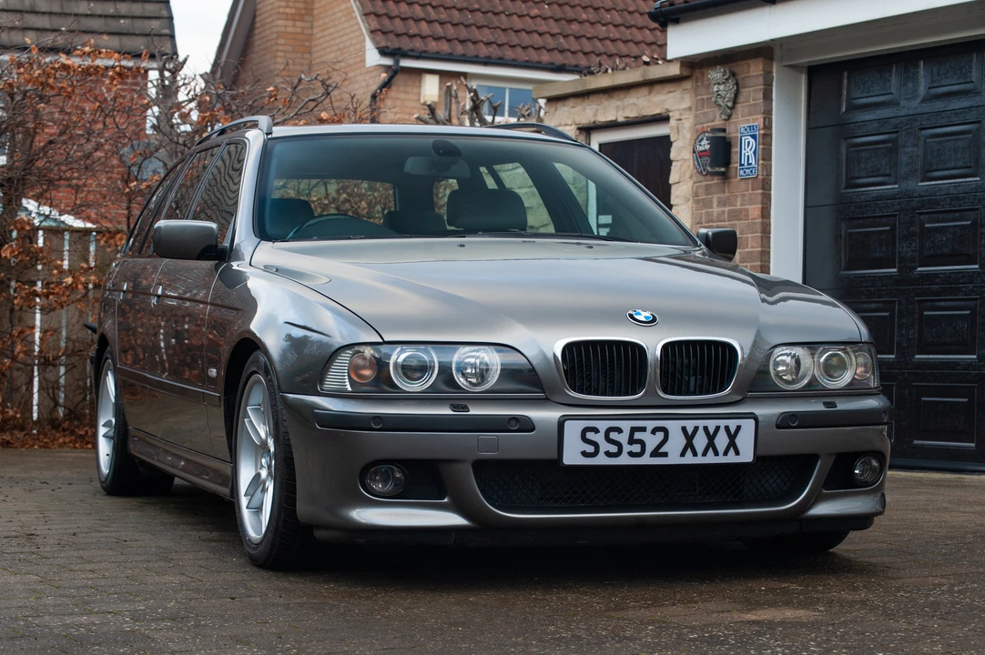 2003 BMW E39 540i - Image 16 of 31