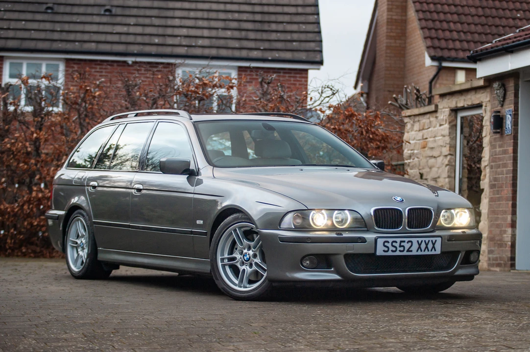 2003 BMW E39 540i - Image 2 of 31