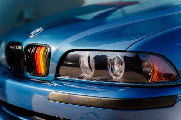 2003 BMW E39 540i - Image 3 of 21