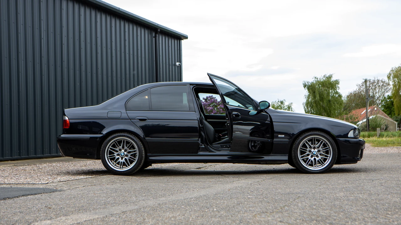 2003 BMW E39 M5 - Image 10 of 31