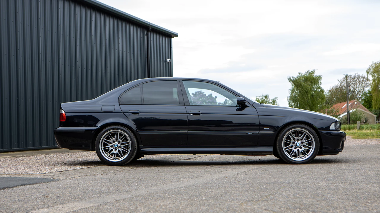 2003 BMW E39 M5 - Image 5 of 31