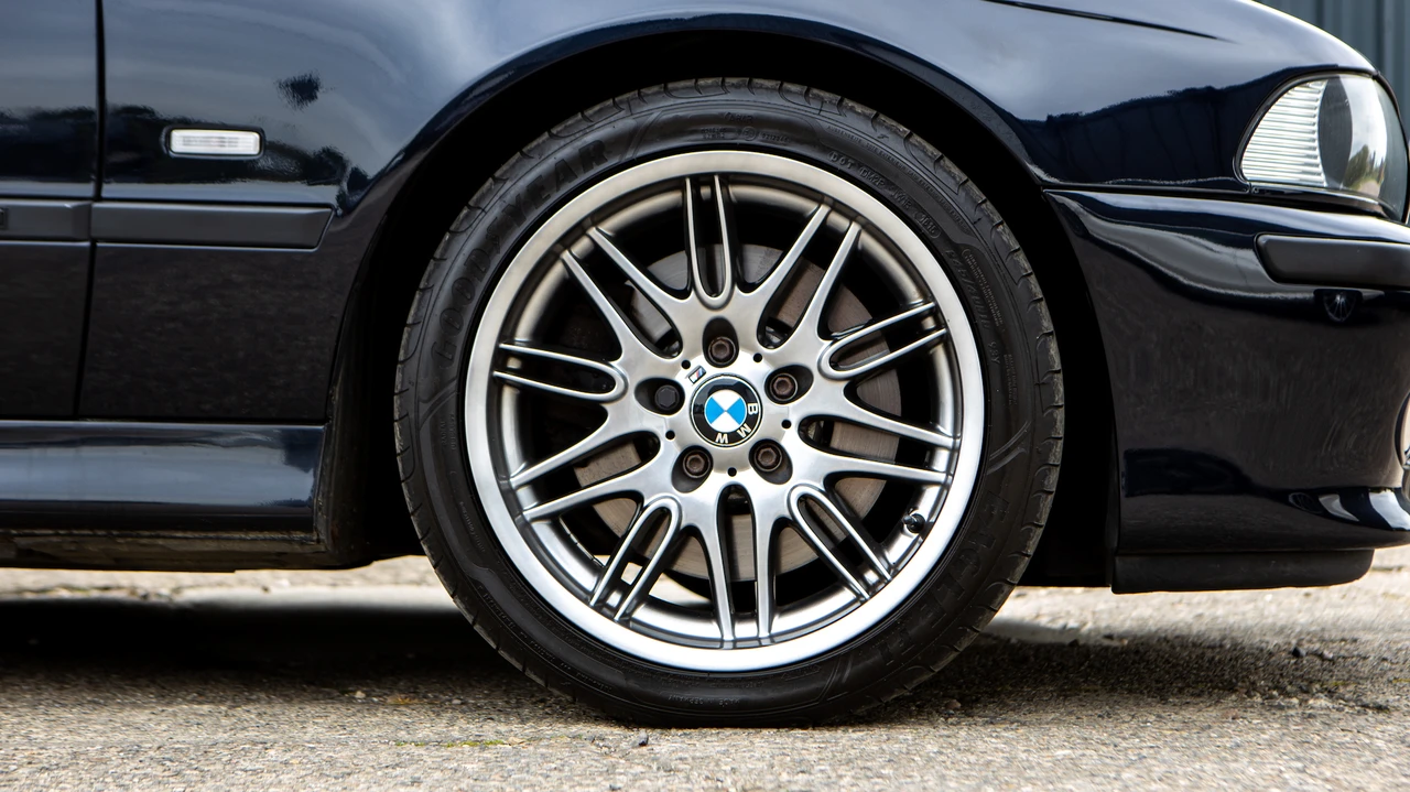 2003 BMW E39 M5 - Image 21 of 31