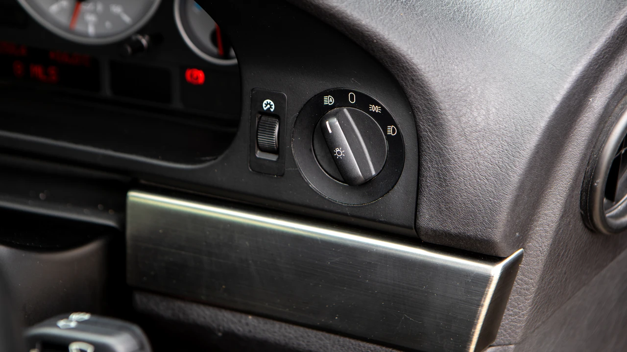 2003 BMW E39 M5 - Image 29 of 31