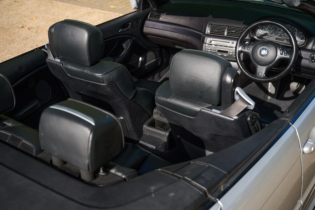 2003 BMW E46 330i & 330Ci - Image 23 of 30