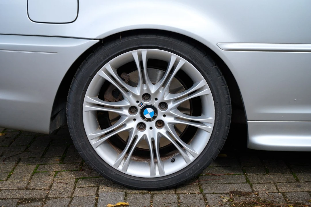 2003 BMW E46 330i & 330Ci - Image 17 of 30