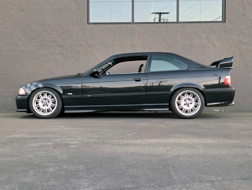 2003 BMW E46 330i & 330Ci - Image 12 of 18