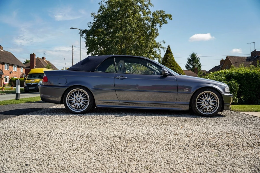 2003 BMW E46 330i & 330Ci - Image 8 of 30