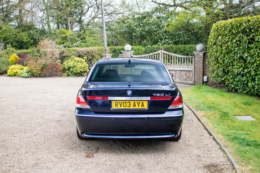 2003 BMW E65/E66 750i & 760i Sedan - Image 16 of 31