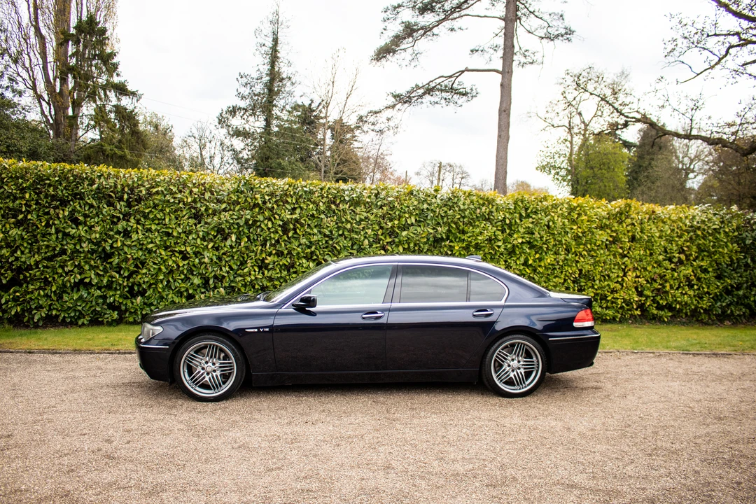 2003 BMW E65/E66 750i & 760i Sedan - Image 30 of 31