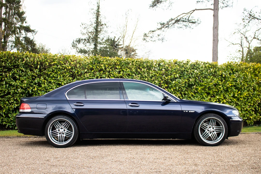 2003 BMW E65/E66 750i & 760i Sedan - Image 14 of 31