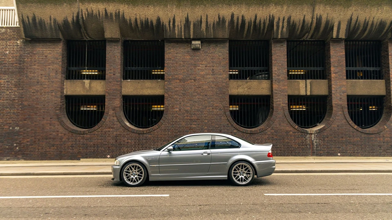 2003 BMW E46 M3 CSL - Image 27 of 31
