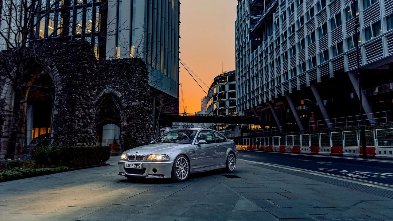 2003 BMW E46 M3 CSL - Image 14 of 31