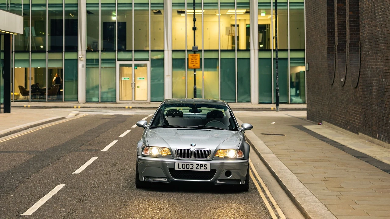 2003 BMW E46 M3 CSL - Image 15 of 31