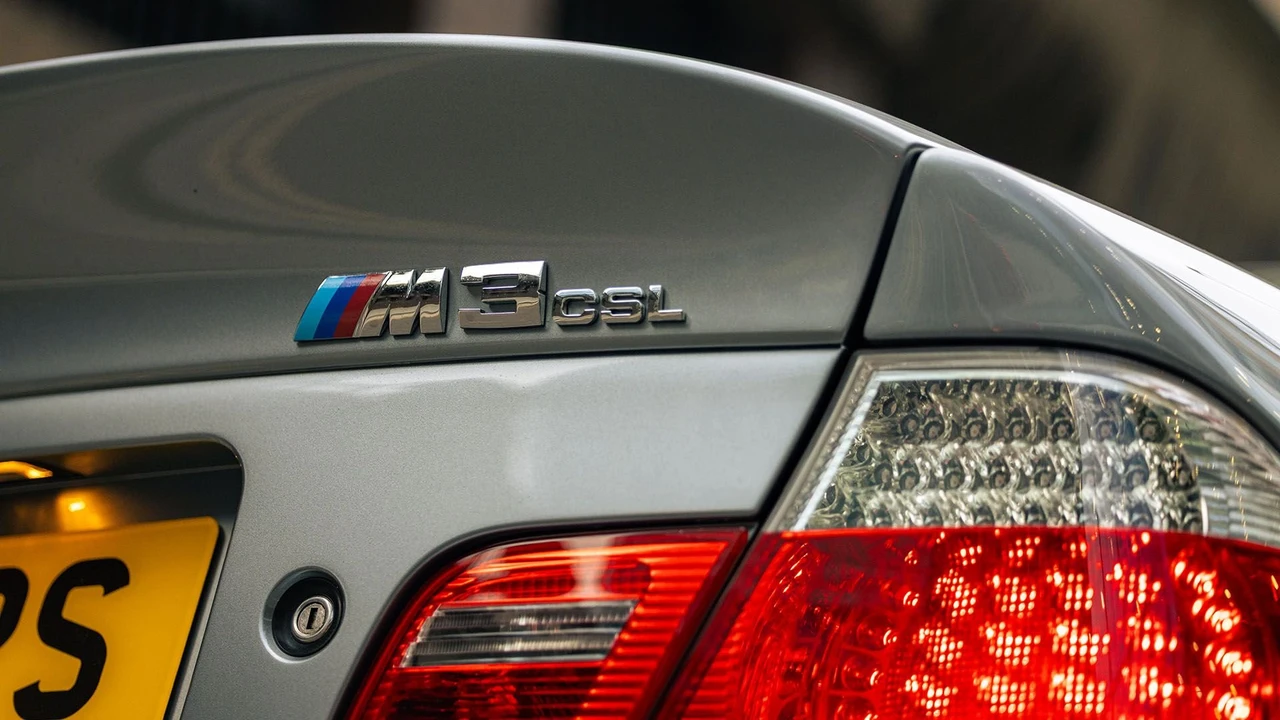 2003 BMW E46 M3 CSL - Image 2 of 31