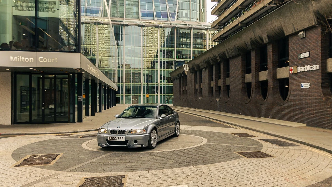 2003 BMW E46 M3 CSL - Image 23 of 31