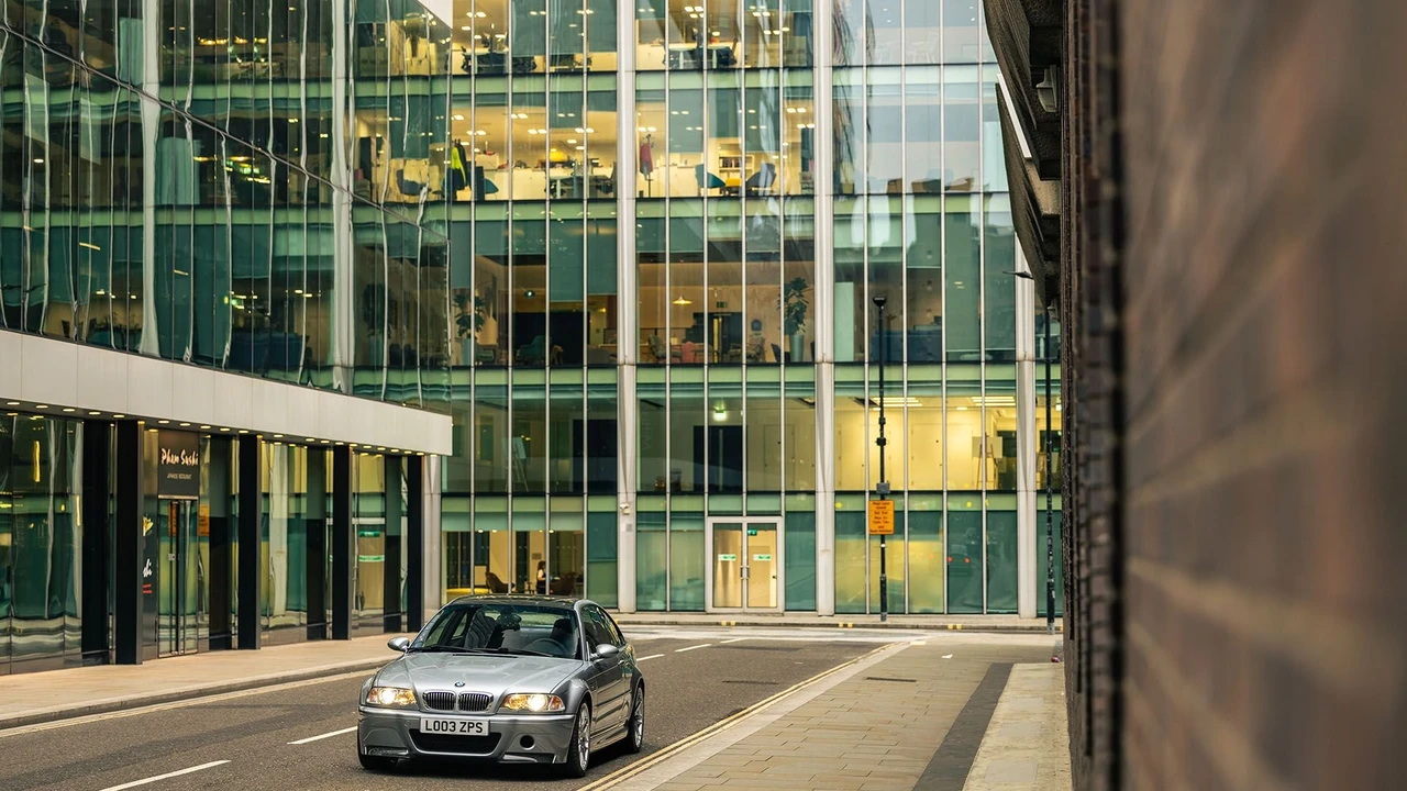 2003 BMW E46 M3 CSL - Image 17 of 31